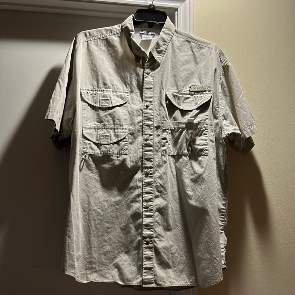 Tan Short Sleeves Men’s Columbia Sportswear Co. Performance Fishing Gear Shirt